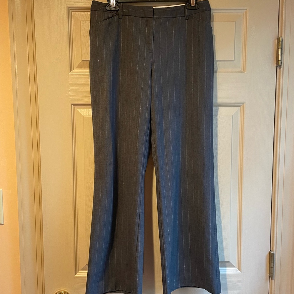 Worthington‎ Petite Stretch Dark Gray Pinstripe Trousers, Size 6P